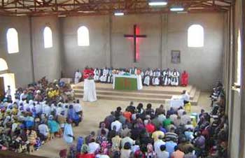 A church service in Uige, Angola